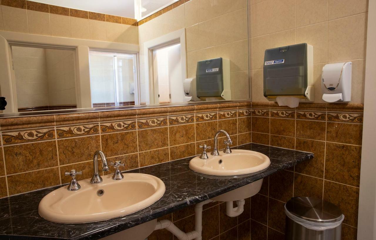 Criterion Hotel Gundagai Εξωτερικό φωτογραφία